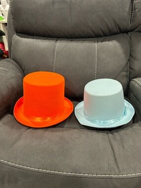 Dumb & dumber style top hats 🎩 🎩 lot of 2!